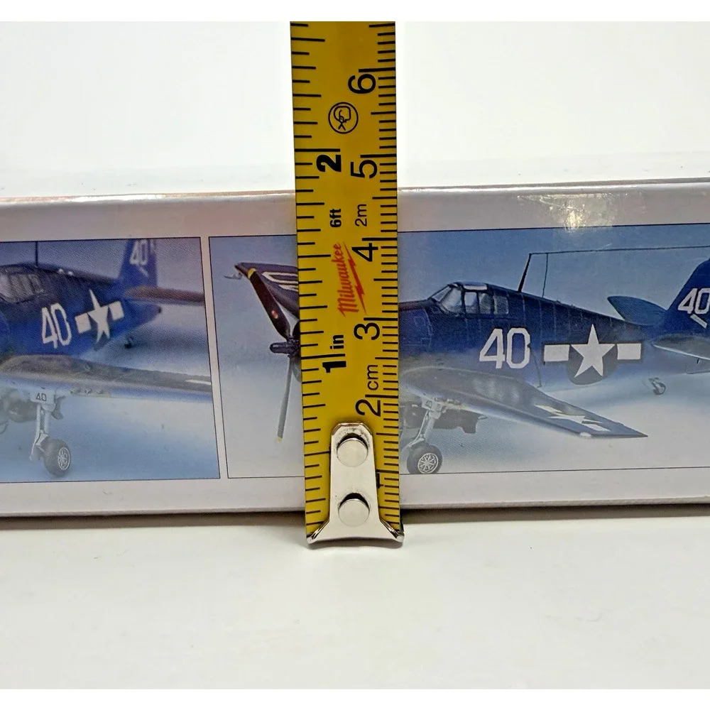 Academy 12481 Grumman F6F-3/5 Hellcat 1/72 Scale Plastic Model Kit-Sealed 4437